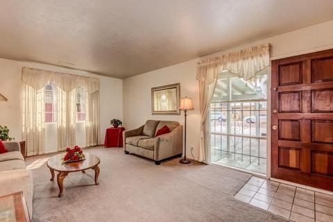 4535 N 35th Dr, Phoenix, AZ 85019 photo 6