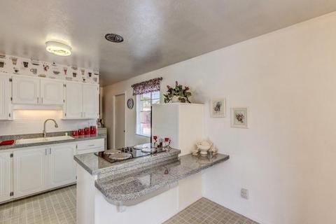 4535 N 35th Dr, Phoenix, AZ 85019 photo 9