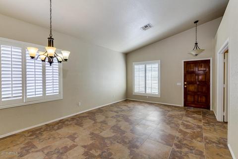 4518 E Desert Wind Dr, Phoenix, AZ 85044 photo 5