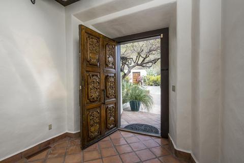 5819 E Jean Ave, Phoenix, AZ 85018 photo 2
