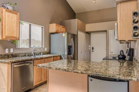 15809 N 39th Pl, Phoenix, AZ 85032 photo 9