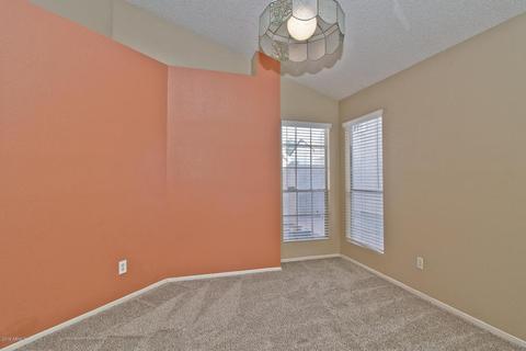 421 E Kerry Ln, Phoenix, AZ 85024 photo 8