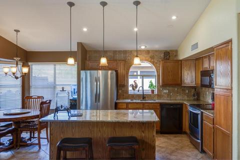 4540 E Thistle Landing Dr, Phoenix, AZ 85044 photo 8