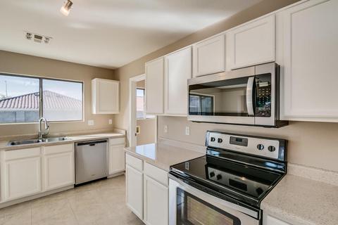 10557 E Balmoral Ave, Mesa, AZ 85208 photo 5