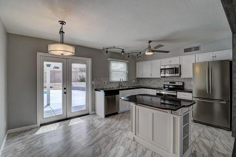 1801 E Paradise Ln, Phoenix, AZ 85022 photo 7