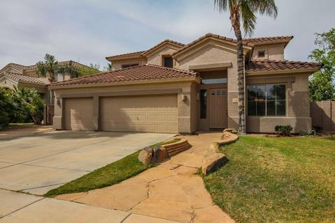 620 S Boulder Ct, Gilbert, AZ 85296 photo 2