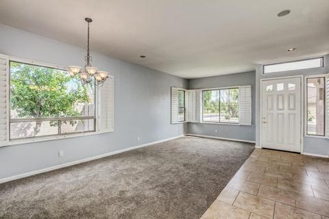 620 S Boulder Ct, Gilbert, AZ 85296 photo 6