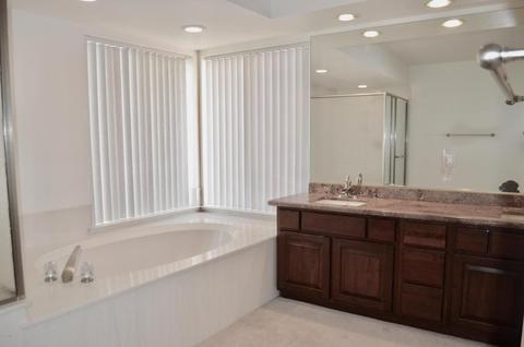1550 E Catamaran Dr, Gilbert, AZ 85234 photo 12