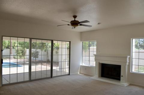 1550 E Catamaran Dr, Gilbert, AZ 85234 photo 6