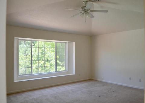 1550 E Catamaran Dr, Gilbert, AZ 85234 photo 8