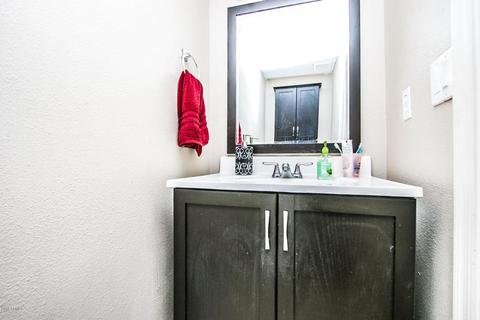 2974 E Clarendon Ave, Phoenix, AZ 85016 photo 5