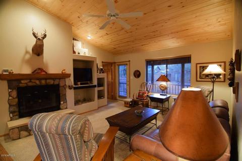 2655 Lodge Loop, Overgaard, AZ 85933 photo 2