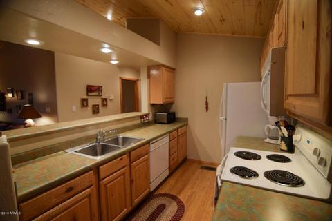 2655 Lodge Loop, Overgaard, AZ 85933 photo 11