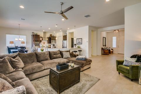 2438 E Lindrick Dr, Gilbert, AZ 85298 photo 4