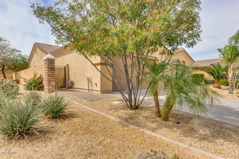 6720 S Lyon Dr, Gilbert, AZ 85298 photo 3