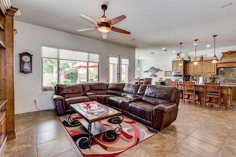 6720 S Lyon Dr, Gilbert, AZ 85298 photo 7