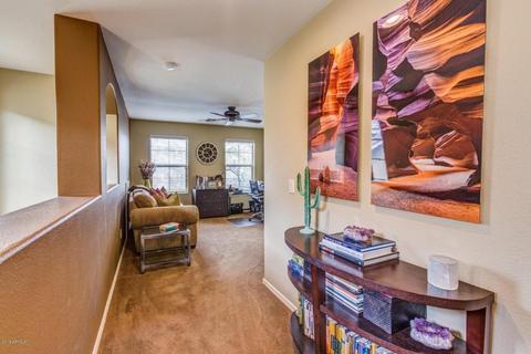 4385 E Selena Dr, Phoenix, AZ 85050 photo 7