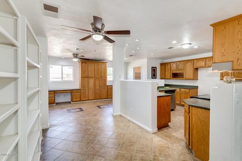 7706 W Mariposa Dr, Phoenix, AZ 85033 photo 10