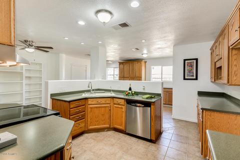 7706 W Mariposa Dr, Phoenix, AZ 85033 photo 15