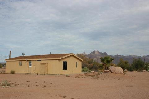 980 E Tamarisk St, Apache Junction, AZ 85119 photo 1