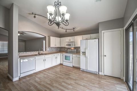 10546 E Calypso Ave, Mesa, AZ 85208 photo 8