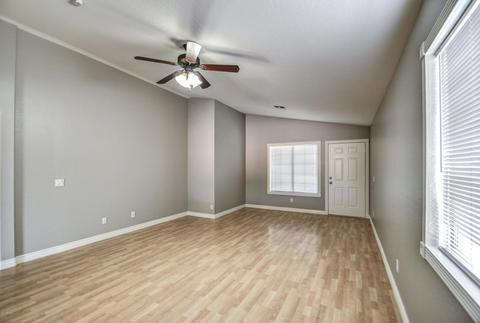 10546 E Calypso Ave, Mesa, AZ 85208 photo 5