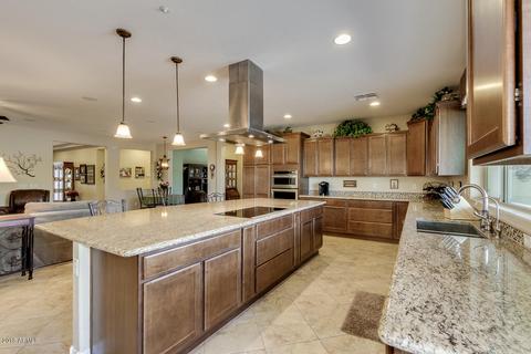 3386 E Plum St, Gilbert, AZ 85298 photo 12