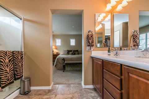3934 E Melinda Dr, Phoenix, AZ 85050 photo 26