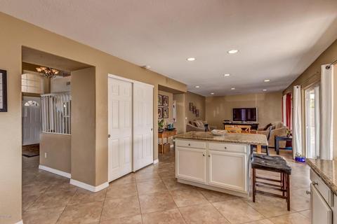 307 E Baylor Ln, Gilbert, AZ 85296 photo 8