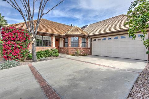 610 W Glenn Dr, Phoenix, AZ 85021 photo 1