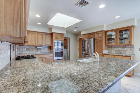 610 W Glenn Dr, Phoenix, AZ 85021 photo 9