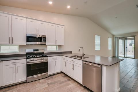 5346 W Hackamore Dr, Phoenix, AZ 85083 photo 5