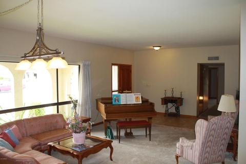 2122 E Redmon Dr, Tempe, AZ 85283 photo 6