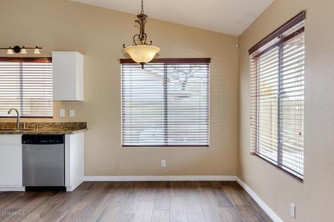 2030 E Brooks St, Gilbert, AZ 85296 photo 7