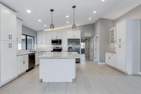 7716 S Terrace Rd, Tempe, AZ 85284 photo 4