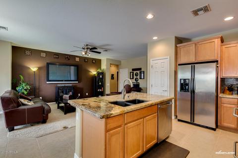 5219 W Hackamore Dr, Phoenix, AZ 85083 photo 11