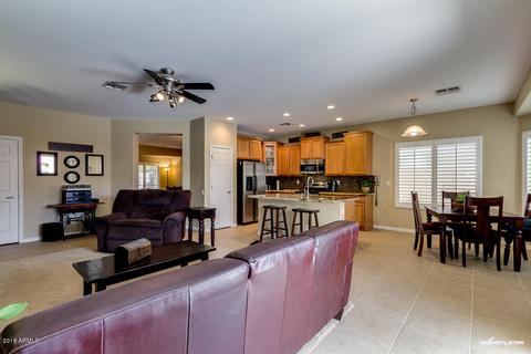 5219 W Hackamore Dr, Phoenix, AZ 85083 photo 9
