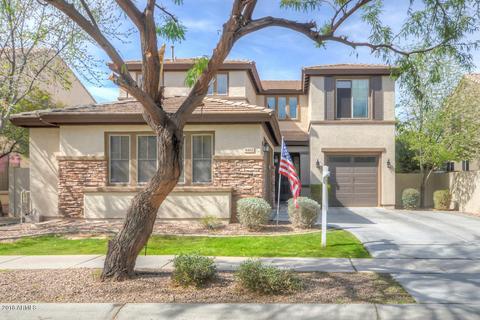 4462 E Maplewood St, Gilbert, AZ 85297 photo 2