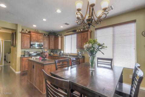 4462 E Maplewood St, Gilbert, AZ 85297 photo 14
