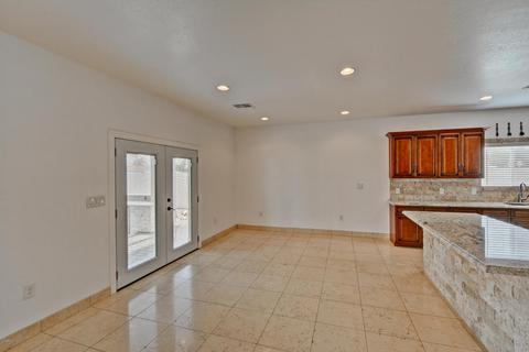 2909 E Beardsley Rd, Phoenix, AZ 85050 photo 9