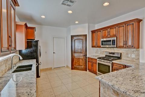 2909 E Beardsley Rd, Phoenix, AZ 85050 photo 14