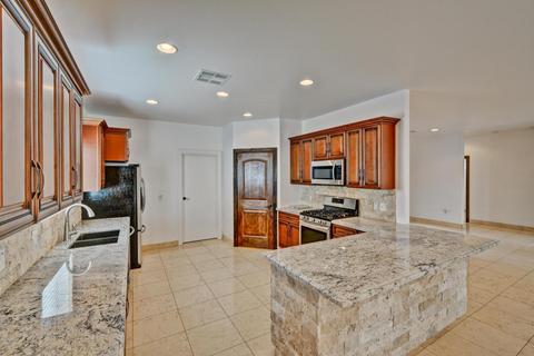 2909 E Beardsley Rd, Phoenix, AZ 85050 photo 11