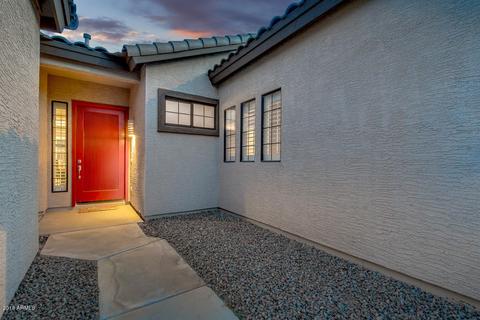 579 E Gail Dr, Gilbert, AZ 85296 photo 4