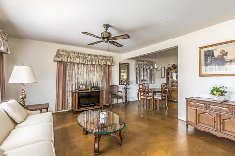 1338 E Almeria Rd, Phoenix, AZ 85006 photo 2