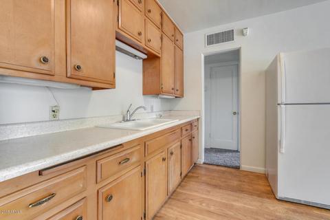 2834 W Cavalier Dr, Phoenix, AZ 85017 photo 8
