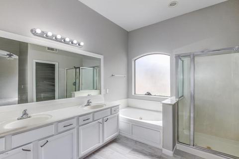 647 E Ranch Rd, Gilbert, AZ 85296 photo 3
