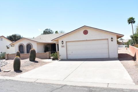8265 E Fable Cir, Mesa, AZ 85208 photo 2