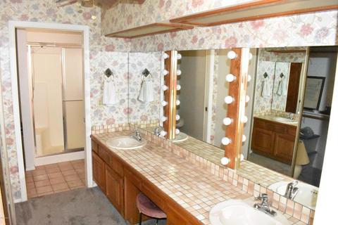 8265 E Fable Cir, Mesa, AZ 85208 photo 18