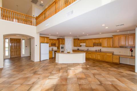 2063 E Bartlett Pl, Chandler, AZ 85249 photo 9