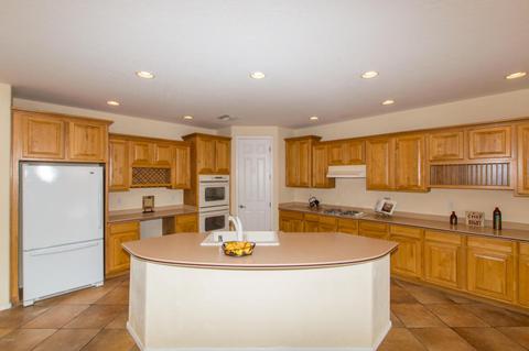2063 E Bartlett Pl, Chandler, AZ 85249 photo 10